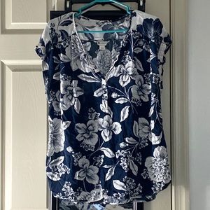 Xl floral top.